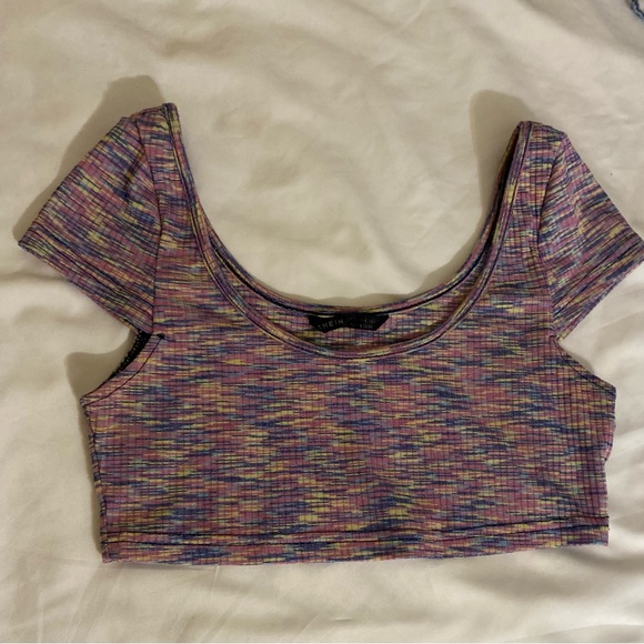 SHEIN Scoop Neck Rib-Knit Space Dye Crop Top - Picture 2 of 3